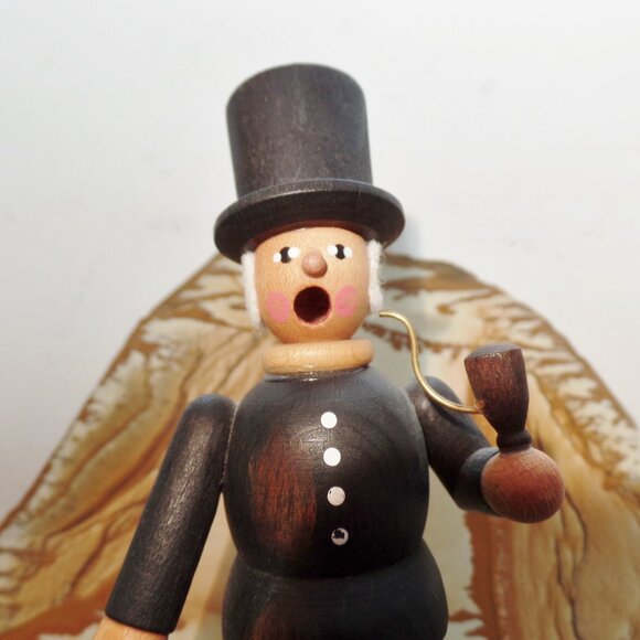 German Wood Smoker Incense Burner - Picture 5 of 10